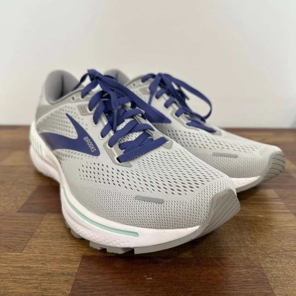 Brooks Womens Sneakers Size 9 Adrenaline GTS 22 Running Shoes Gray Blue Active